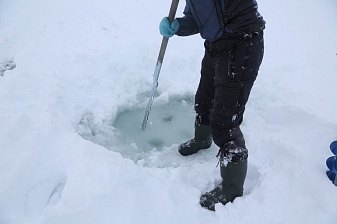 Нерест подо льдом: на Камчатке изучают холодолюбивых гольцов заповедных водоёмов. Фото 2